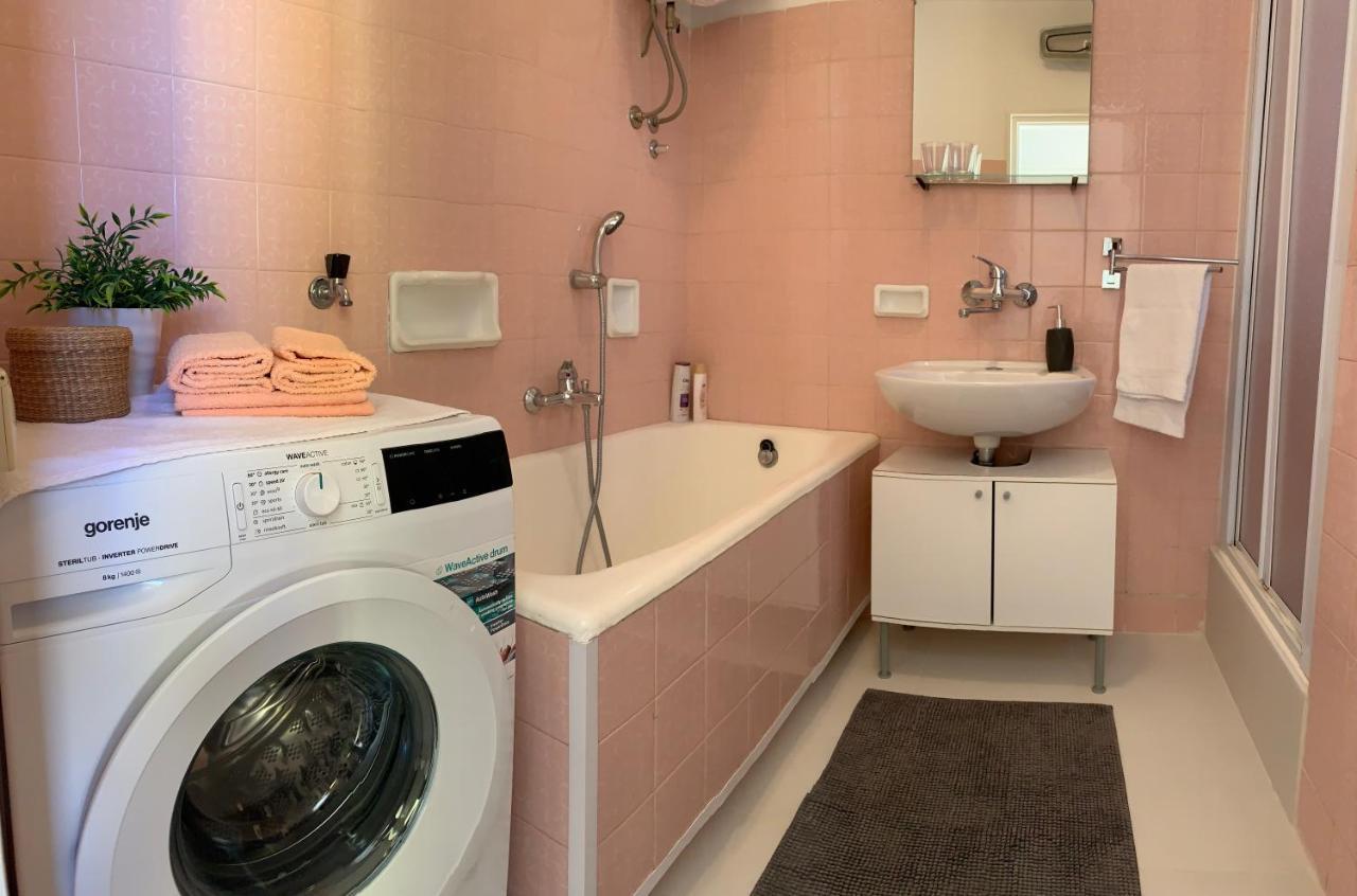 Apartment Amalia Лабин Экстерьер фото