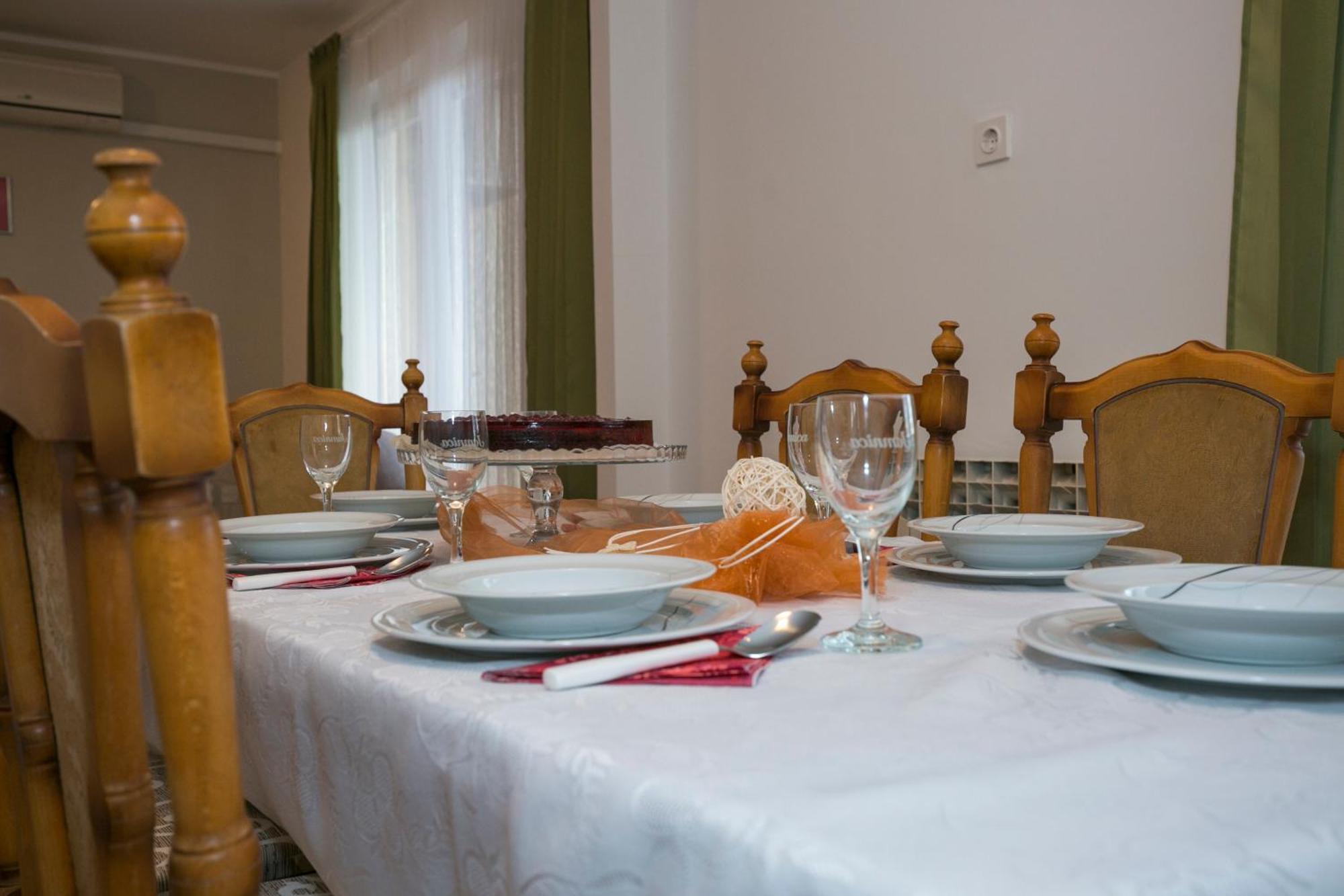 Apartment Amalia Лабин Экстерьер фото
