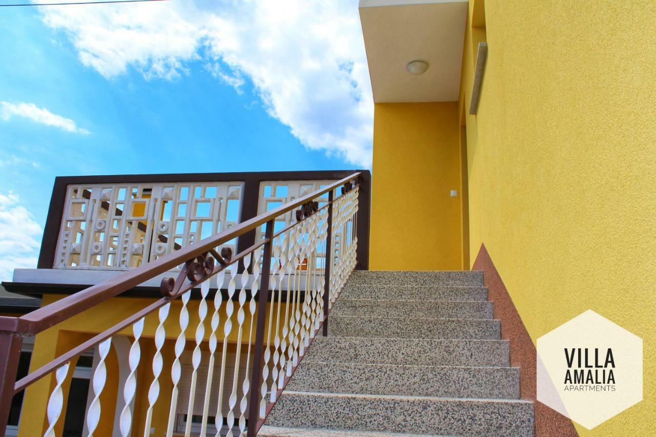 Apartment Amalia Лабин Экстерьер фото